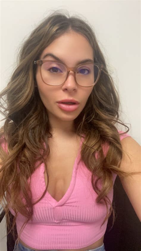 nicole aria mom|Nicole Aria (@thenicolearia) • Instagram photos and videos.